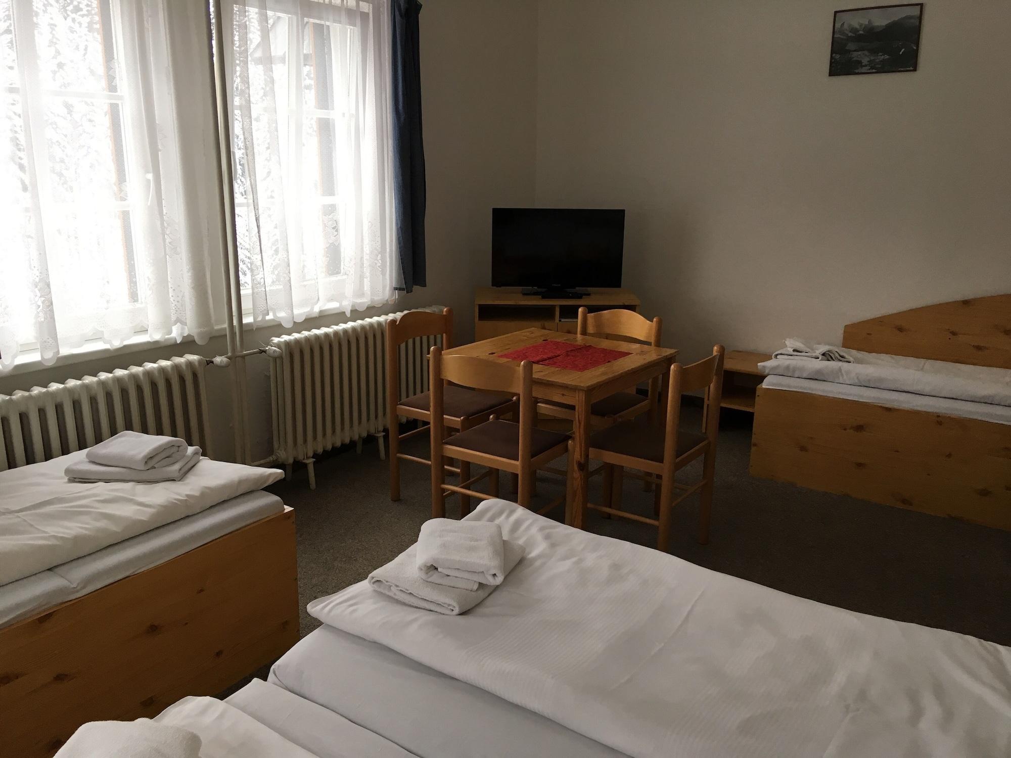 Hotel Tri Ruze Spindleruv Mlyn Exterior foto