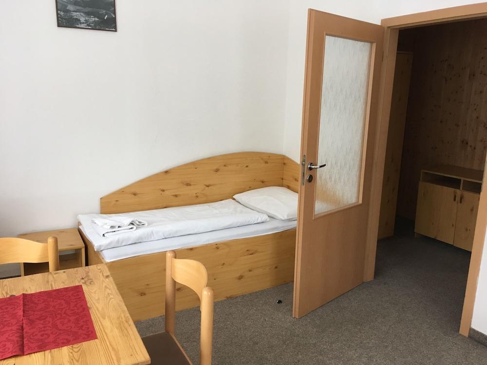 Hotel Tri Ruze Spindleruv Mlyn Exterior foto